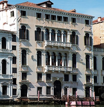 Palazzo Querini Dubois